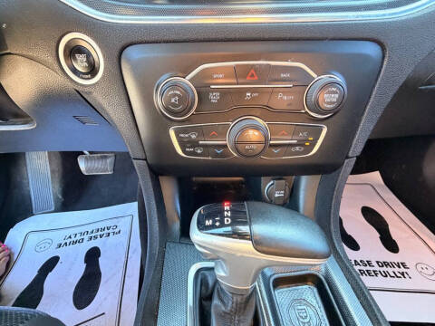 2016 Dodge Charger SXT