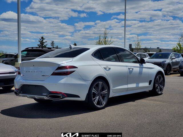 2025 Genesis G70
