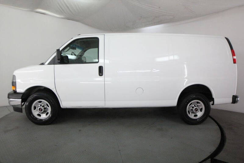 2021 GMC Savana 2500