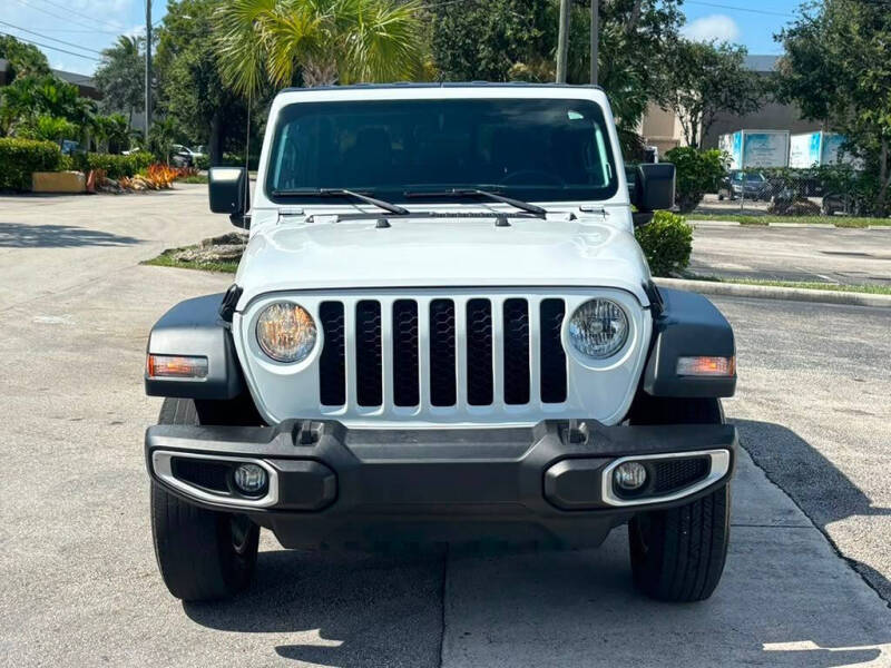 2023 Jeep Gladiator Sport S