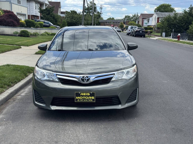 2014 Toyota Camry LE