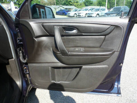 2015 GMC Acadia SLE-2