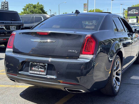 2018 Chrysler 300 S