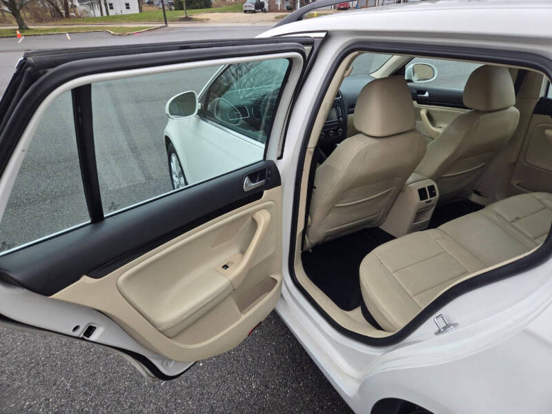 2014 Volkswagen Jetta SportWagen SE PZEV