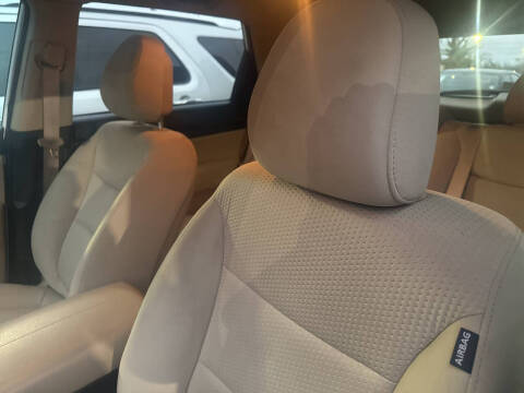 2011 Kia Sorento LX
