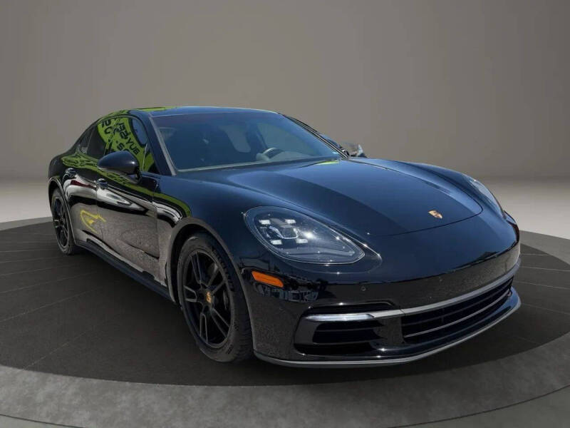 2018 Porsche Panamera