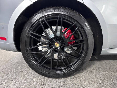 2022 Porsche Macan GTS