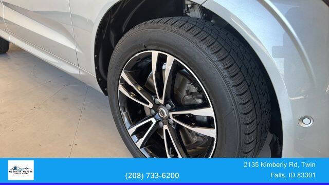 2018 Volvo XC60 T6 Momentum