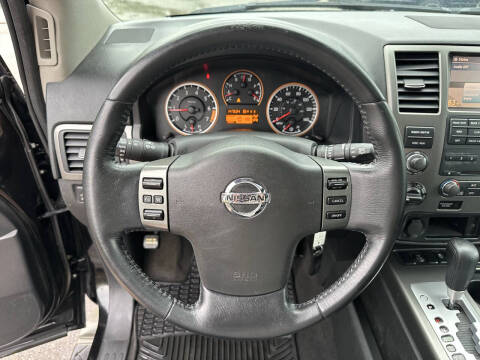 2012 Nissan Armada SV