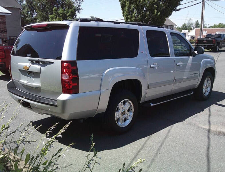 2013 Chevrolet Suburban LT