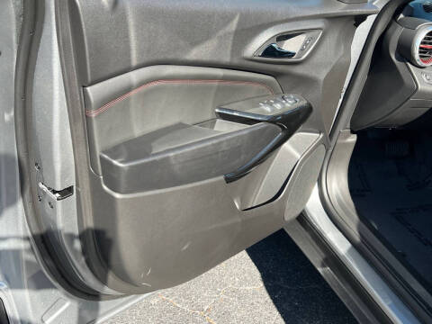 2025 Chevrolet Trax RS