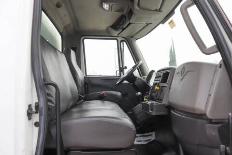 2018 International DuraStar 4300