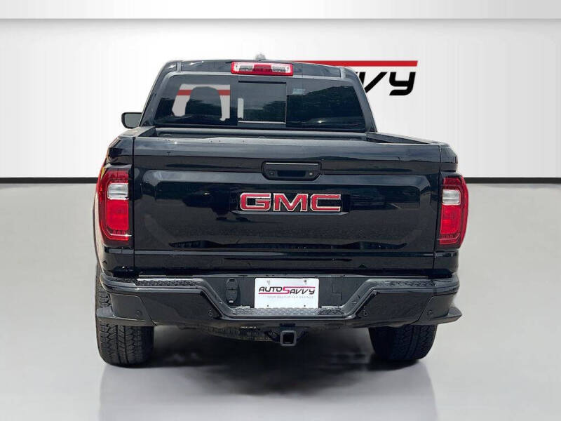 2024 GMC Canyon Denali