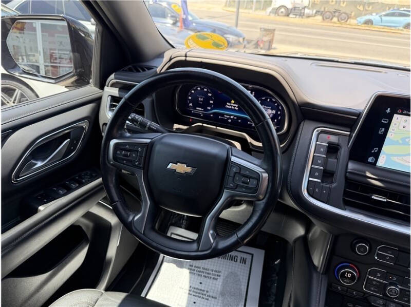 2022 Chevrolet Suburban LT