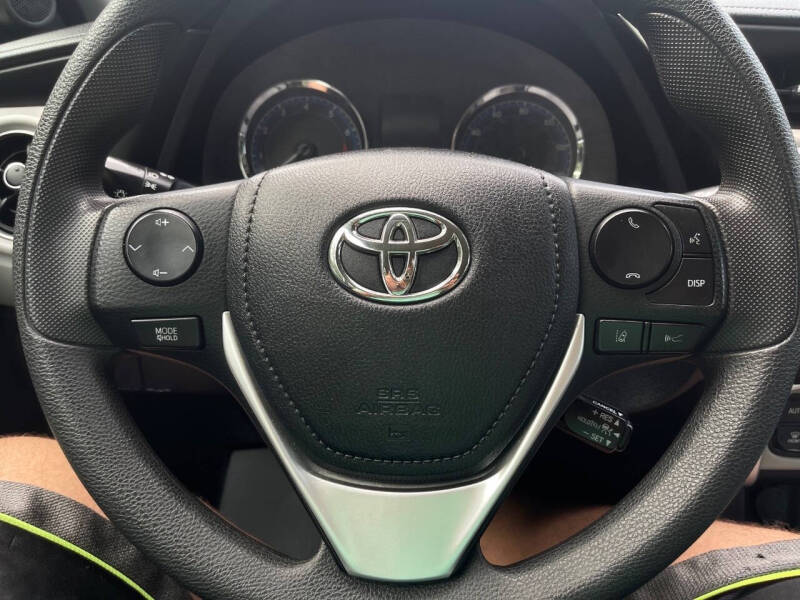 2019 Toyota Corolla LE