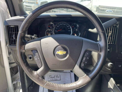 2022 Chevrolet Express 2500