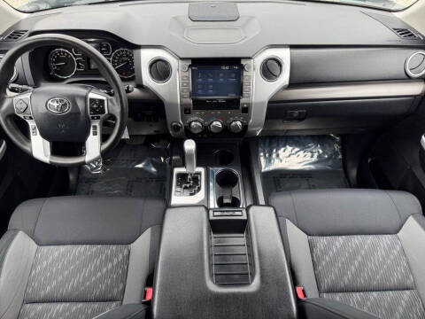 2020 Toyota Tundra SR5