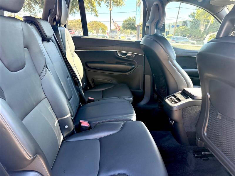 2020 Volvo XC90 T5 Momentum