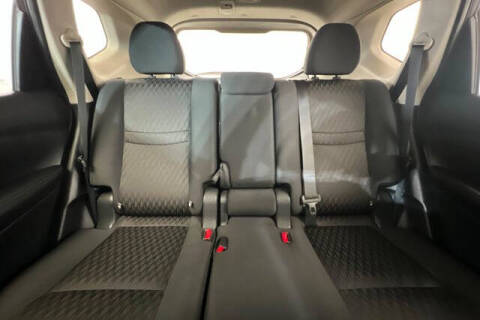 2018 Nissan Rogue S