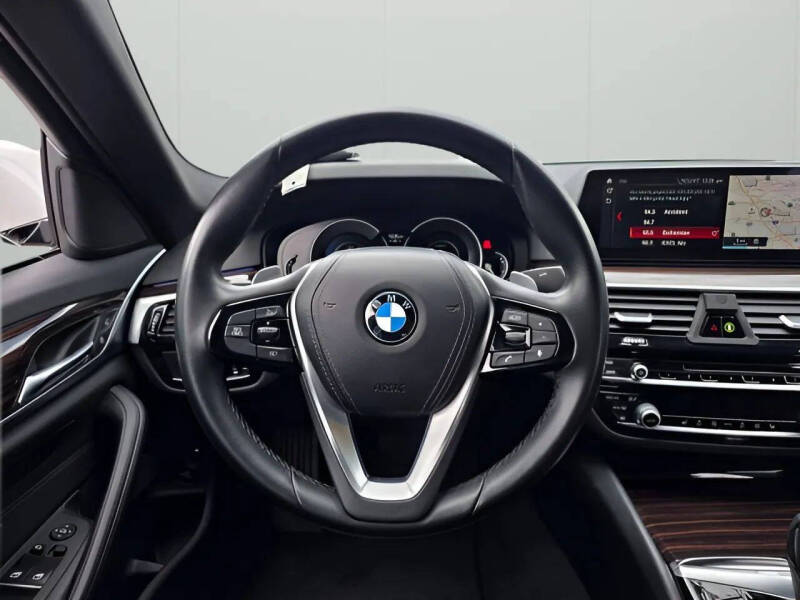 2019 BMW 5 Series 530e iPerformance