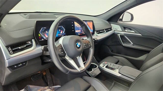 2025 BMW X2 xDrive28i