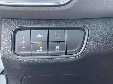 2019 Hyundai Santa Fe SE 2.4L