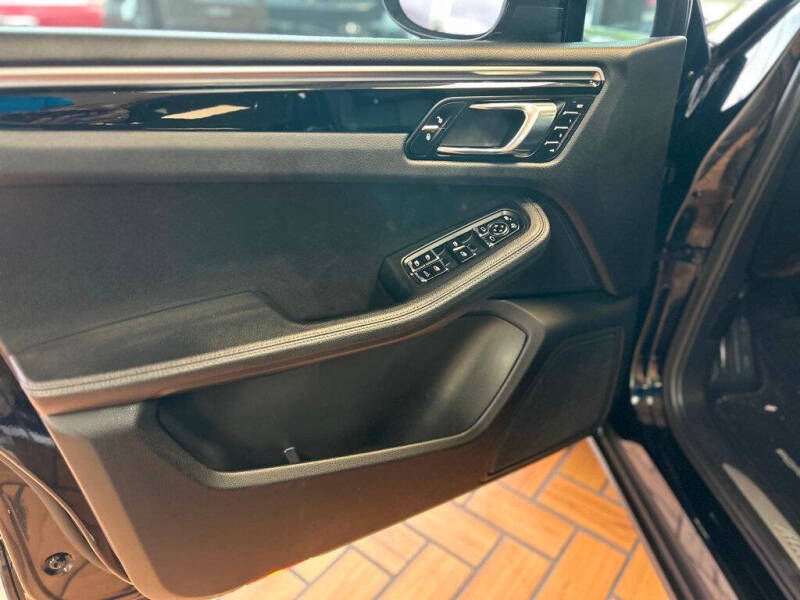 2017 Porsche Macan S