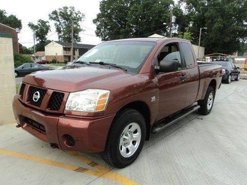 2004 Nissan Titan XE