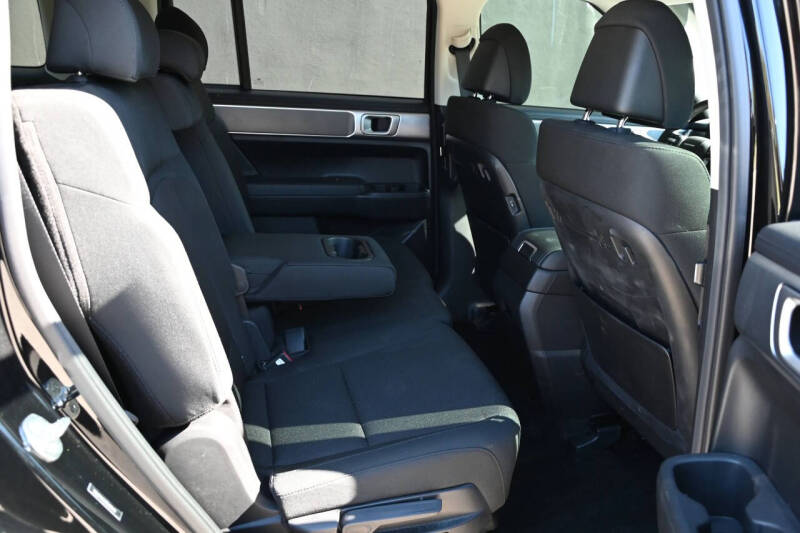 2025 Hyundai Santa Fe SE