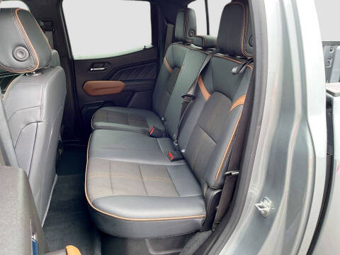 2024 GMC Canyon AT4