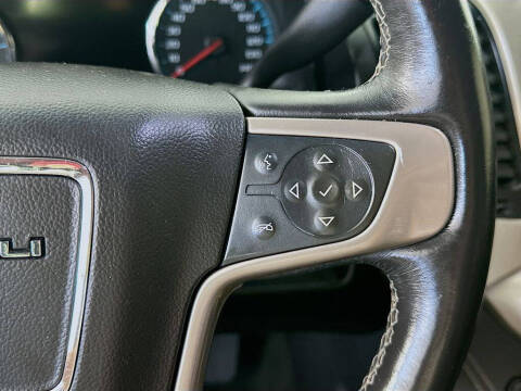 2017 GMC Yukon Denali