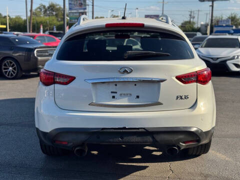 2010 Infiniti FX35