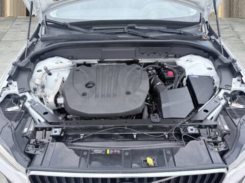 2023 Volvo XC60 B5 Core