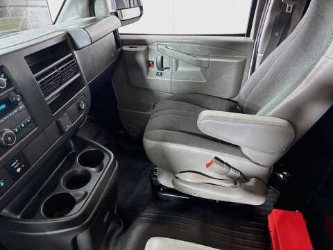 2024 GMC Savana 2500