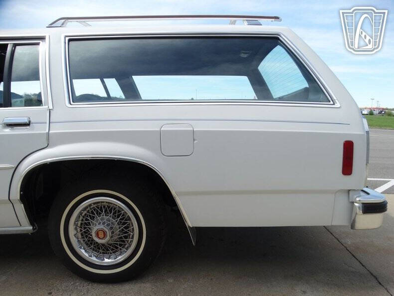 1985 Ford LTD Crown Victoria