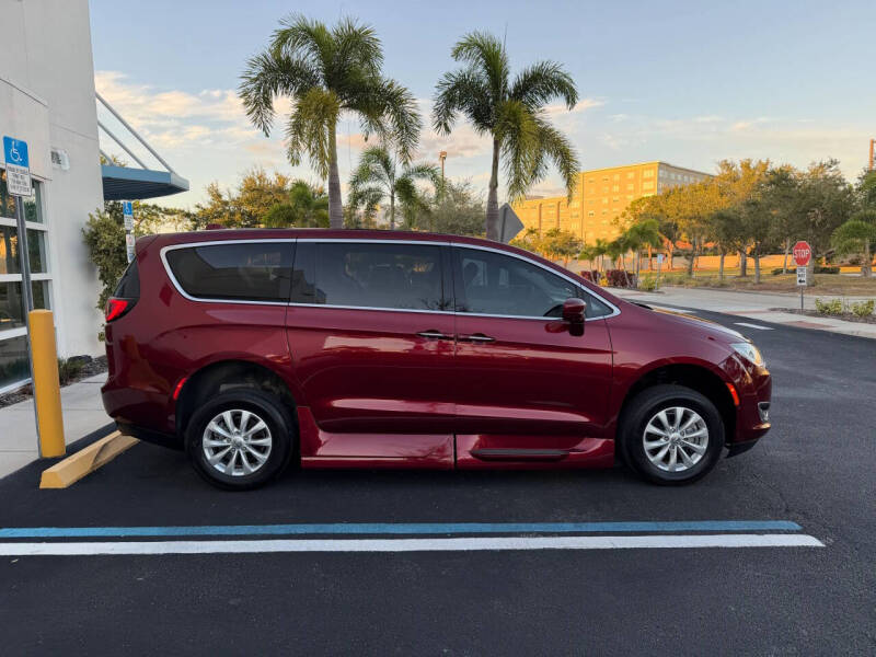 2019 Chrysler Pacifica Touring Plus