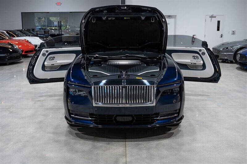 2024 Rolls-Royce Spectre