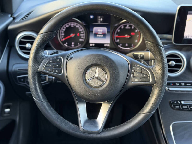 2018 Mercedes-Benz GLC GLC 300 4MATIC