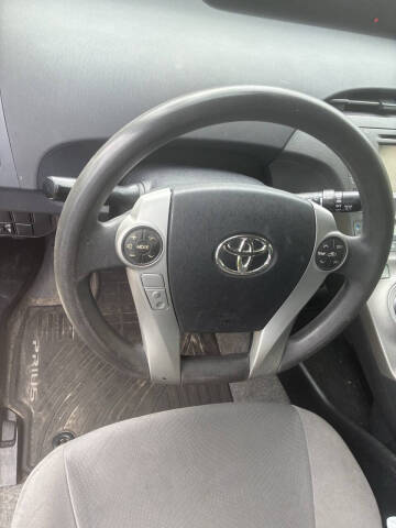 2012 Toyota Prius Four