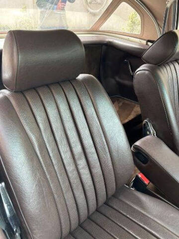 1982 Mercedes-Benz 380-Class 380 SL