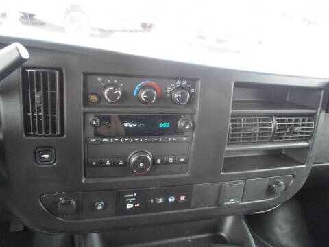 2024 GMC Savana 2500