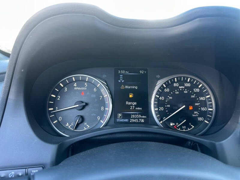 2022 Infiniti Q60 Red Sport 400