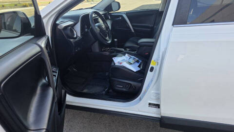 2017 Toyota RAV4 Platinum