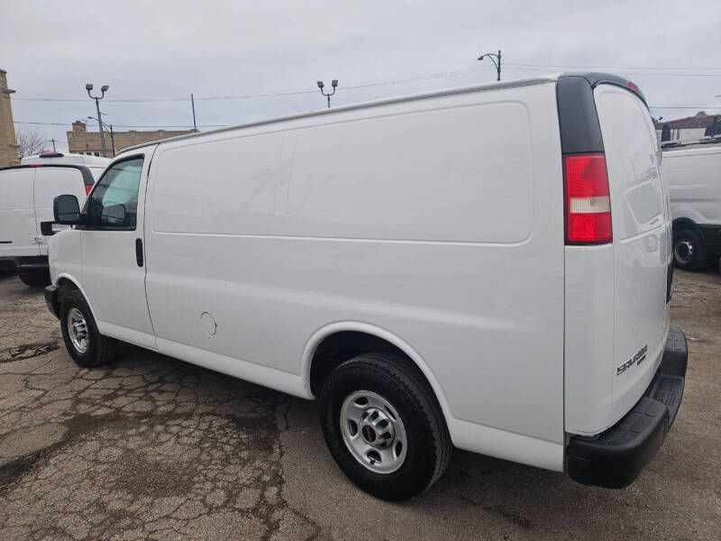 2015 GMC Savana 3500