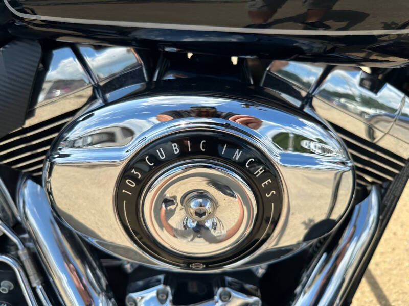 2012 Harley-Davidson Heritage Softail Classic