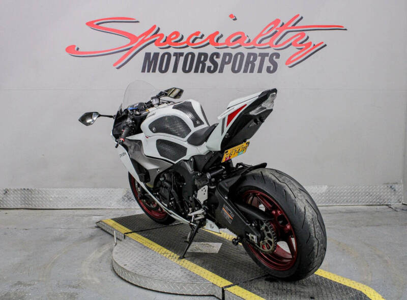 2024 Kawasaki Ninja ZX-6R