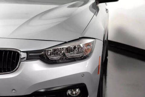 2017 BMW 3 Series 320i