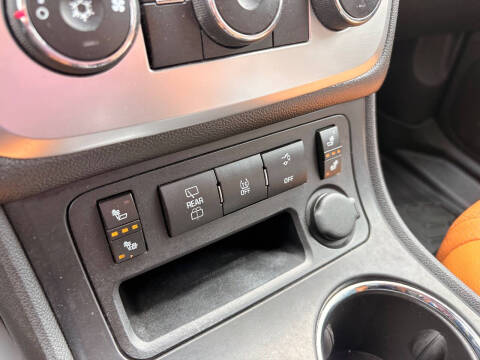2014 GMC Acadia SLE-2