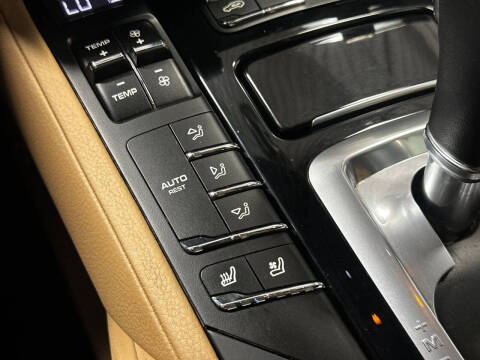 2017 Porsche Cayenne S