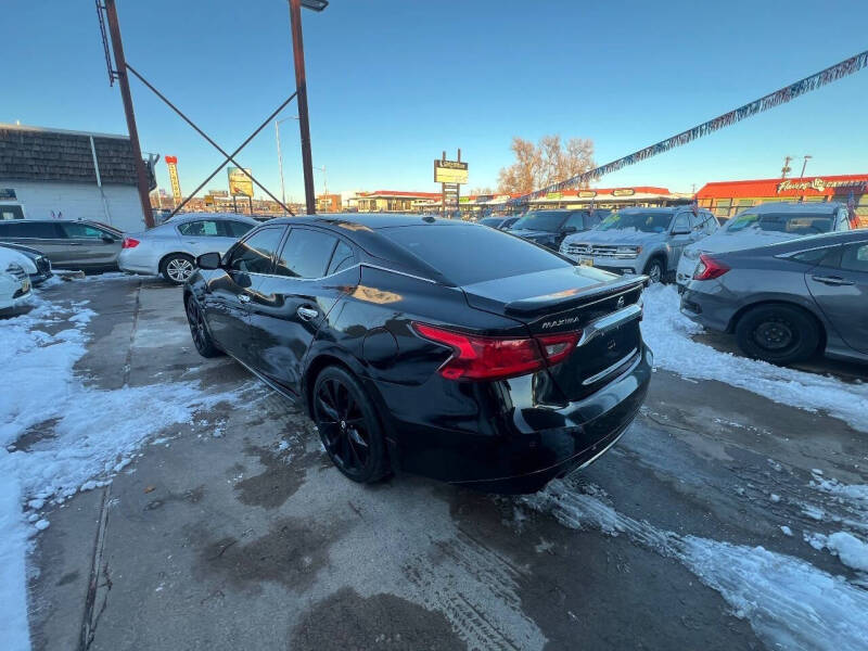 2017 Nissan Maxima 3.5 SR